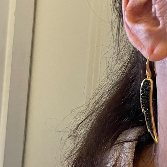 B Italy Vintage Gold Tone Elongated Teardrops with Black CZs - Picture 7 of 8